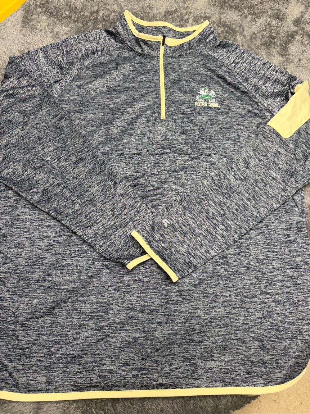 Colosseum Notre Dame 1/4 Zip Dri Fit Long Sleeve Pullover in great shape, Size m